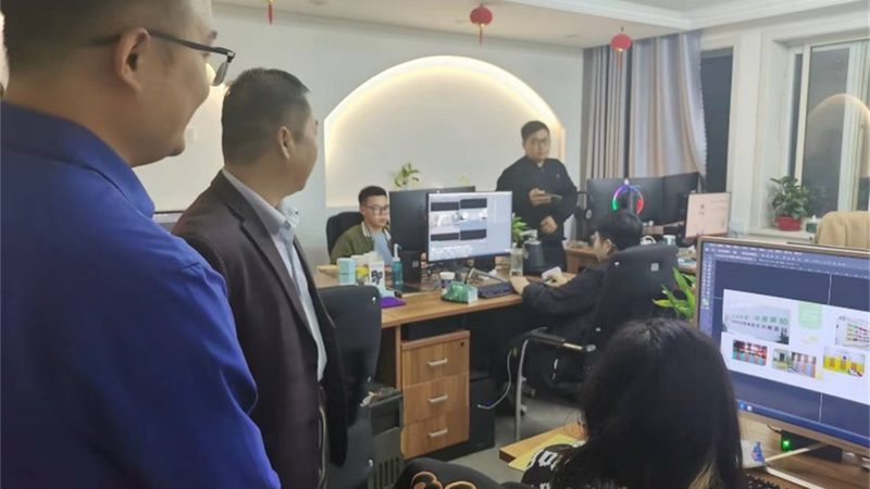 vi设计颜色品牌区别